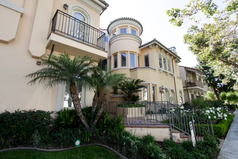 The balconies within the Beverly Hills Villas