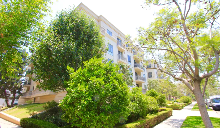 The landscaping around the Chateau De Chene in Beverly Hills