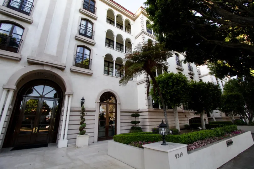 The Le Faubourg St Germain building