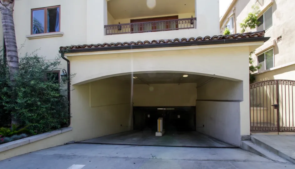 The parking for Maison Reeves