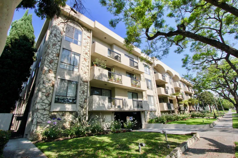 detailed view of The Beverly Palm Condominiums's street, Beverly Hills, California