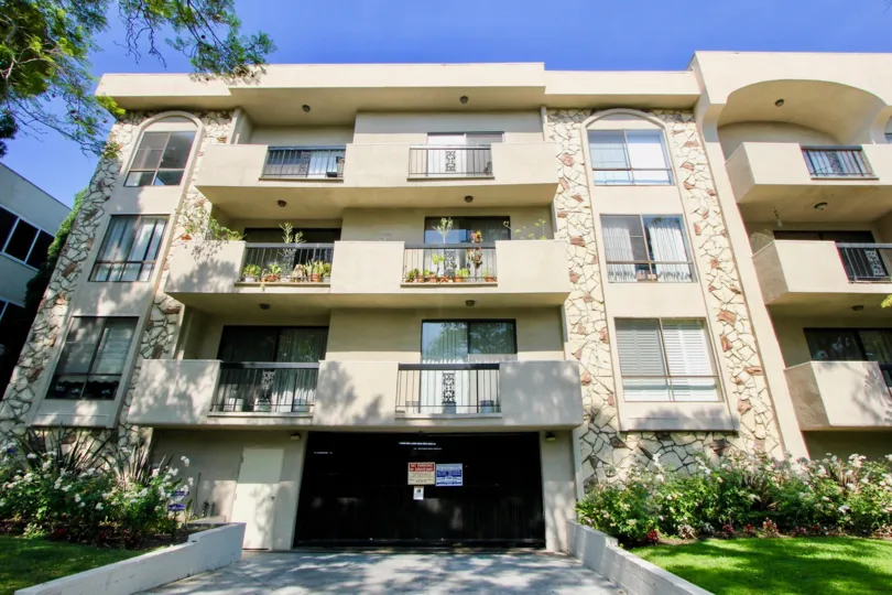 Front of the Beverly Palm Condominiums in Beverly Hills, California