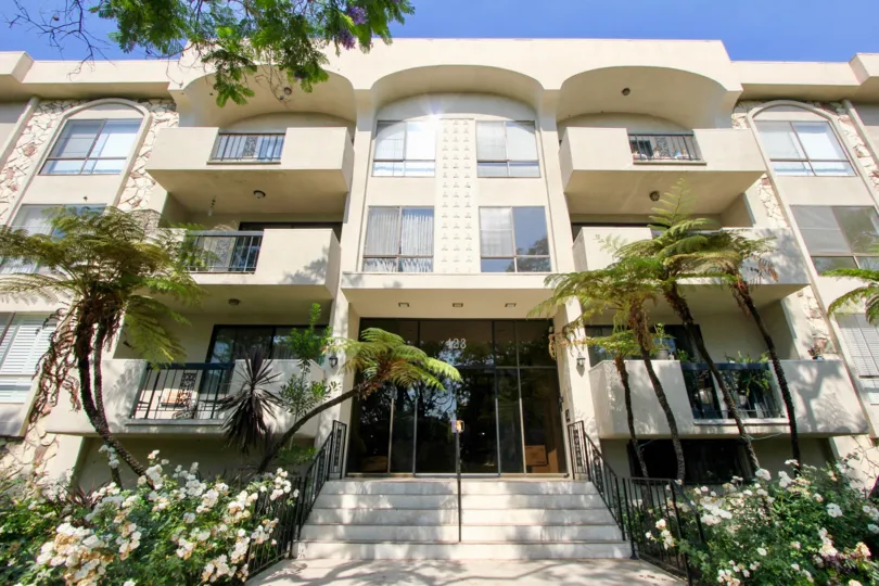 Amazingly superb and creamy looks of The Beverly Palm Condominiums, Beverly Hills, California