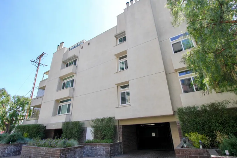 Side entrance to 1175 Amherst, Brentwood, California