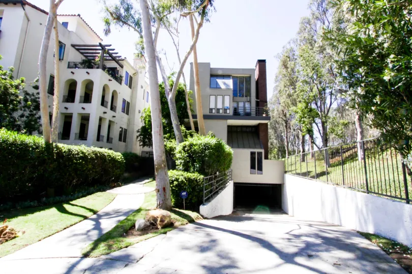 Brentwood Somerset offers subterranean gated parking