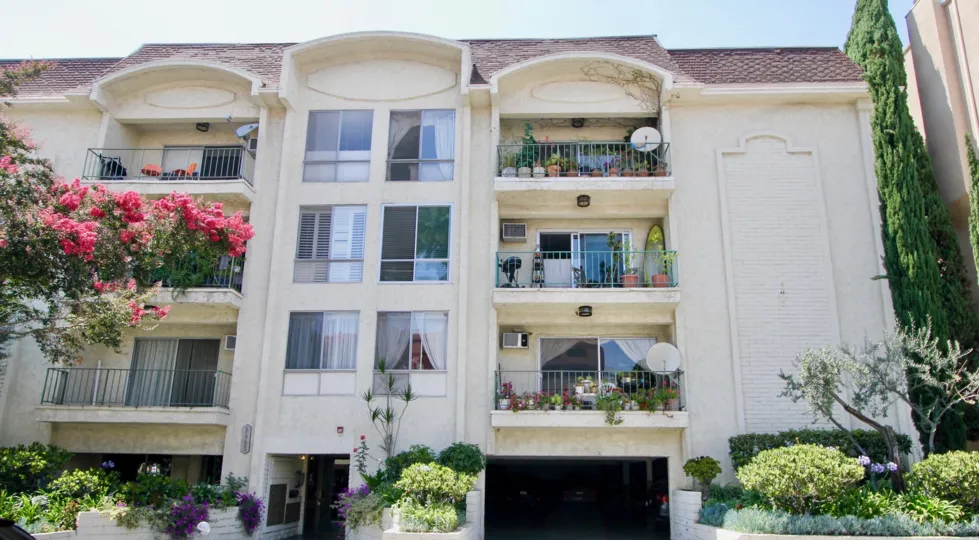 Colorful view of Chateau Brentwood, Brentwood, caliifornia
