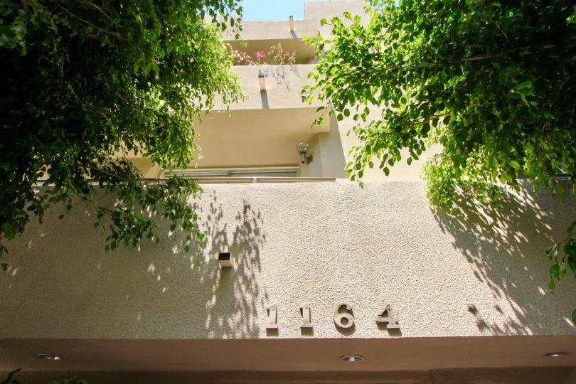 Concept 84 apartment in the city of brentwood, California