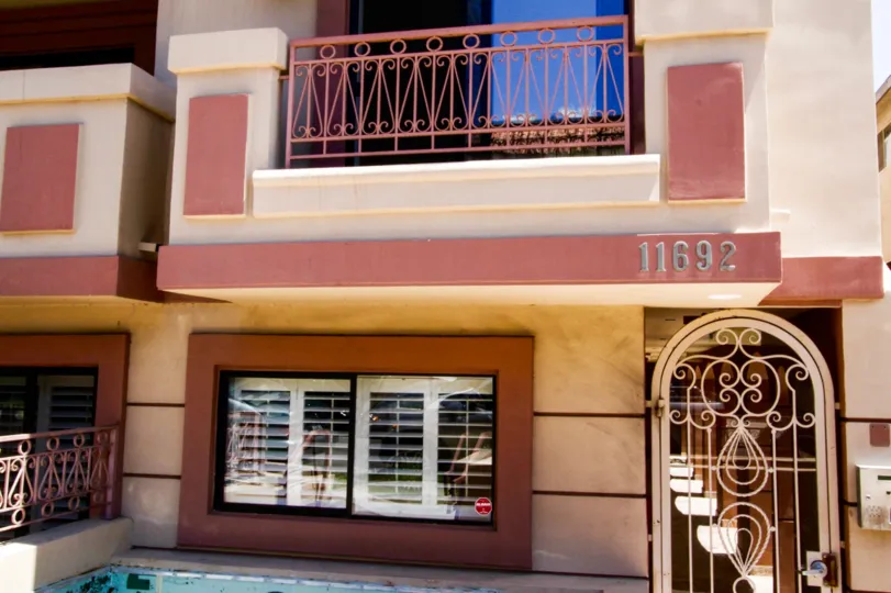 Address numbers at Darlington Village