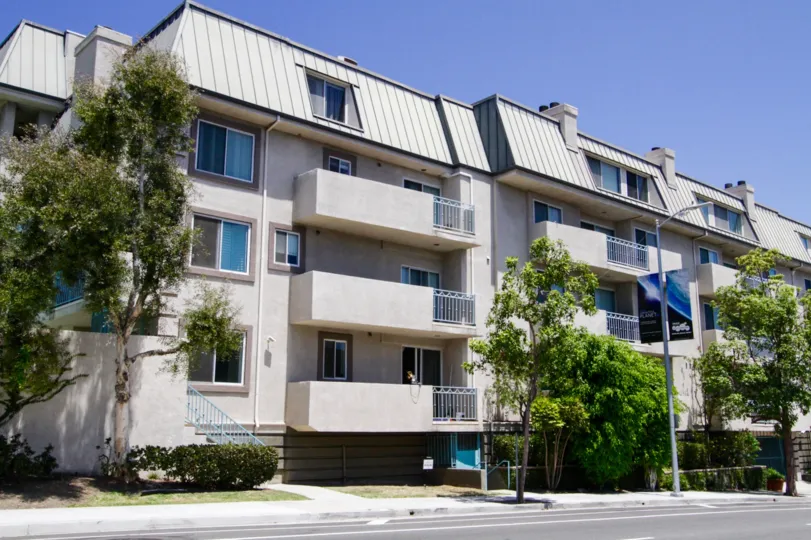 Montana Regency  is French colonial style condo building
