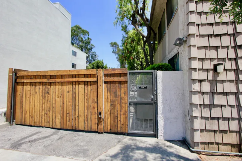 Features safe gated community in Parkview Terrace