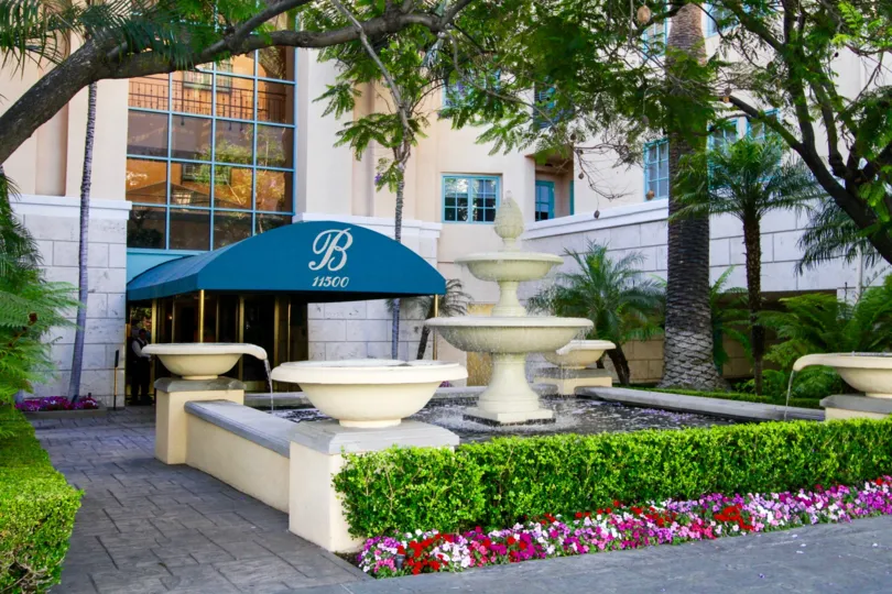 Entry view of the courtyard to The Brentwood condos