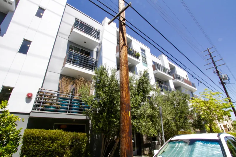 Westgate Dorothy condos in Brentwood