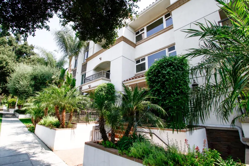 The balconies at 630 E Olive Ave