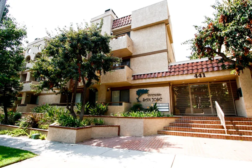 The Avenida San Jose building in Burbank California