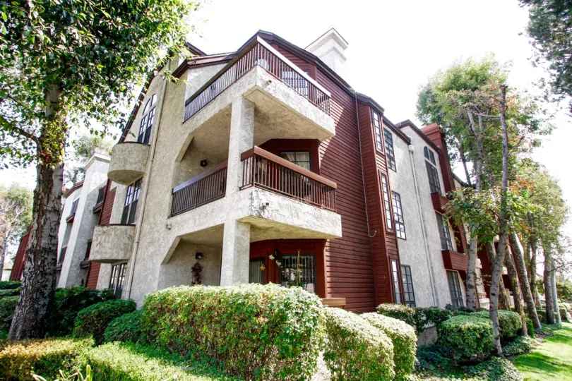 The balconies seen at Bethany Woods South
