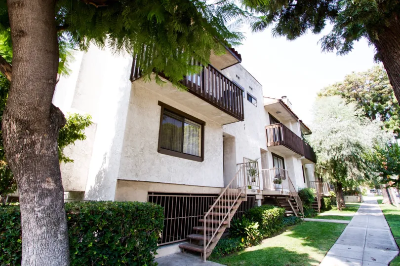 The balconies at Cedar Ave Townhomes
