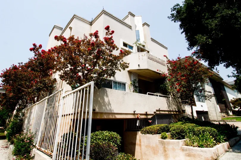 The balconies at Olive Townhomes
