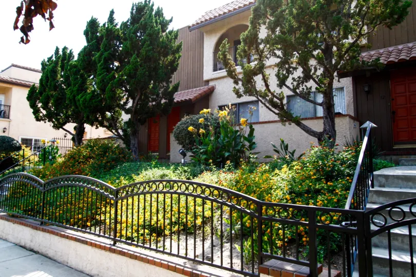 The landscaping around Villa  De Los Reyes