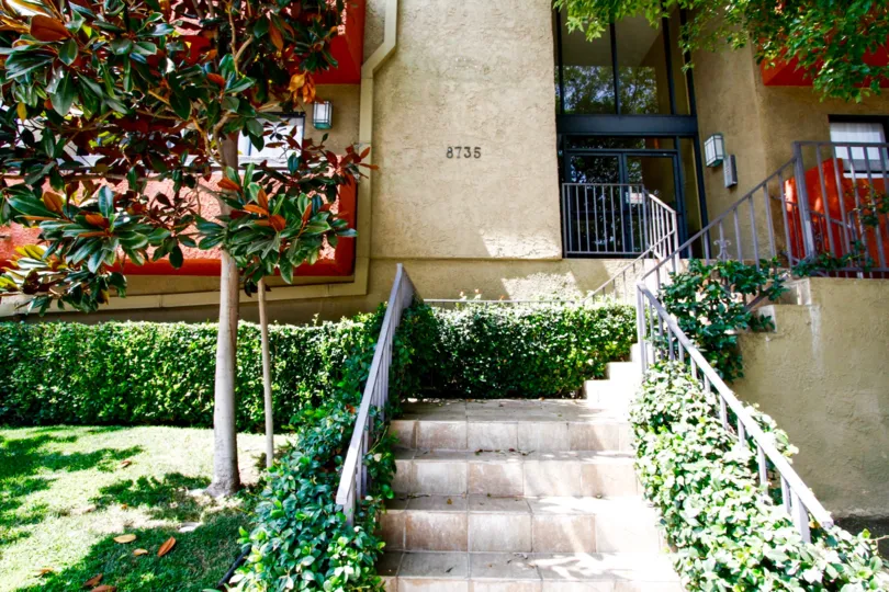 The address for Fountain Creek Villas written at the entrance