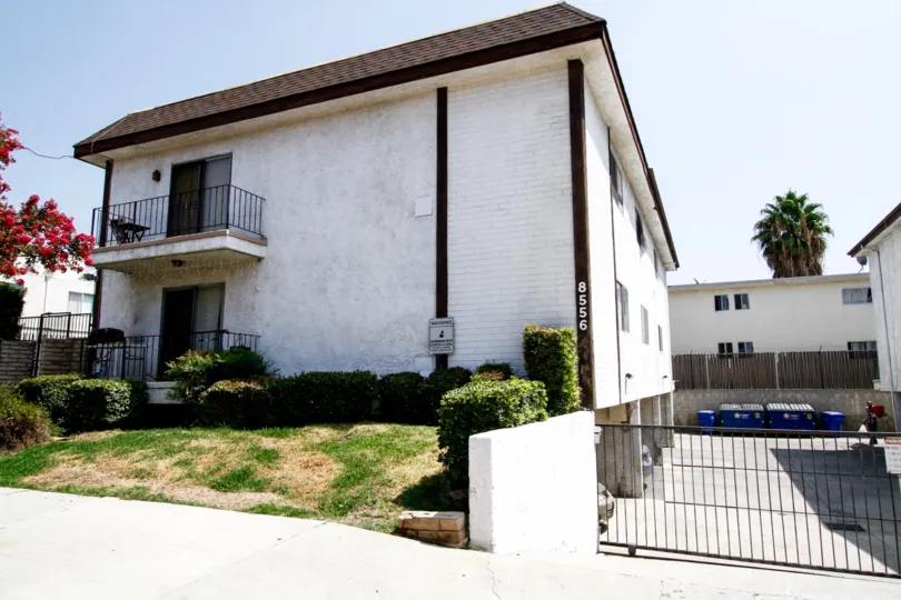 The Independence Gardens building in Canoga Park, California
