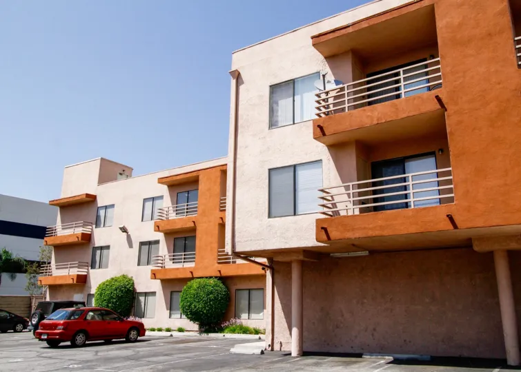 The balconies at the Remmet