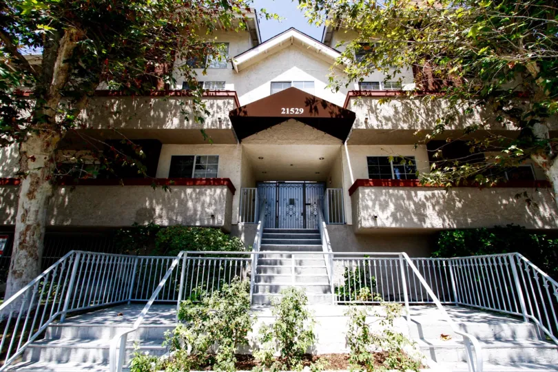 The Saticoy Villas building