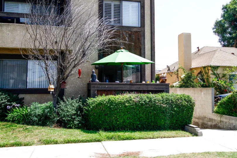 The patio at 3852 Bentley Ave in Culver City