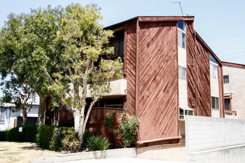 The building at 4144 Duquesne Ave in Culver City