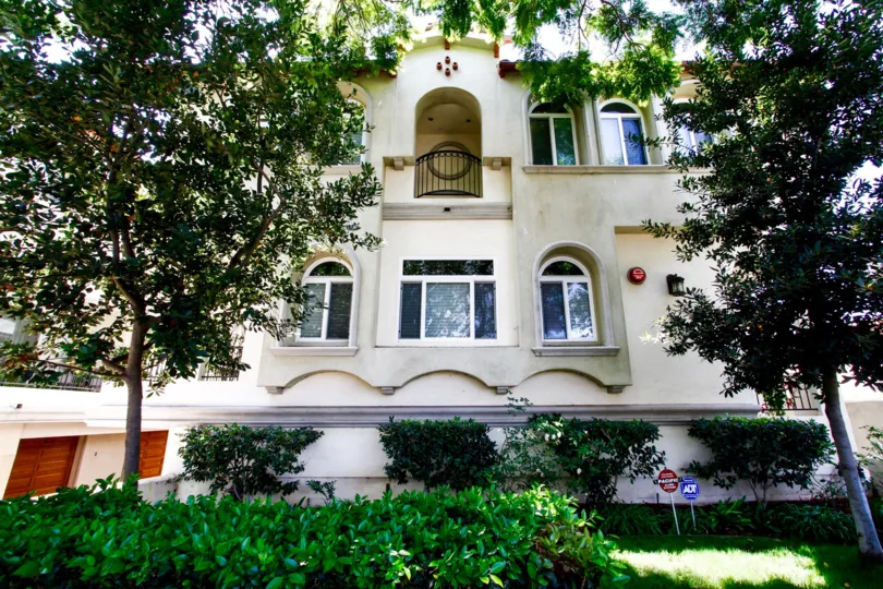 The windows at Culver City Gardens