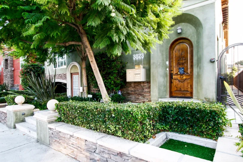 The landscaping at Huron Gardens Townhomes in Culver City