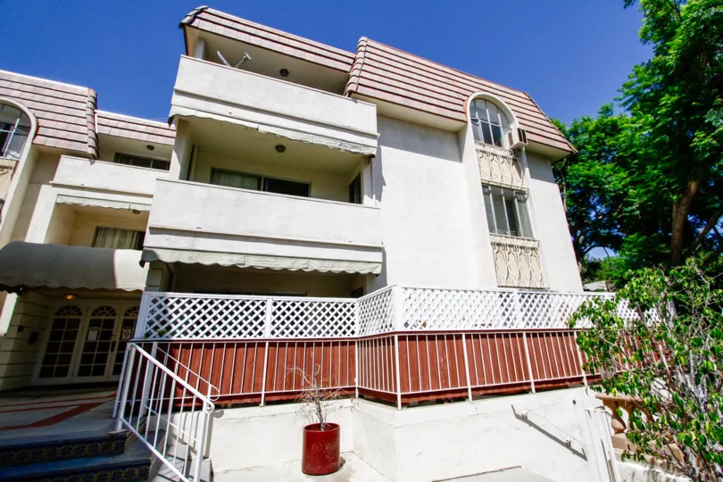 The Sumner House building