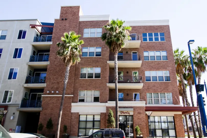 The Blu building is made of brick, steel and concrete