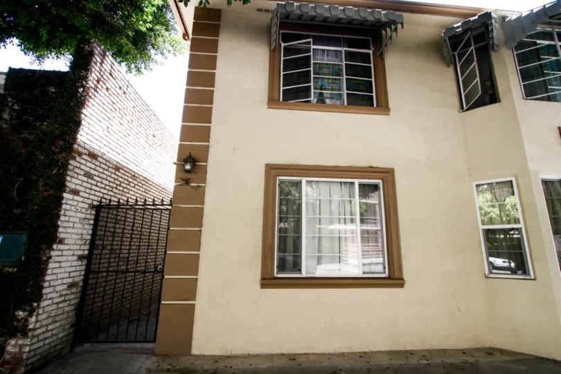 Orleans Condo is a two story building in Long Beach