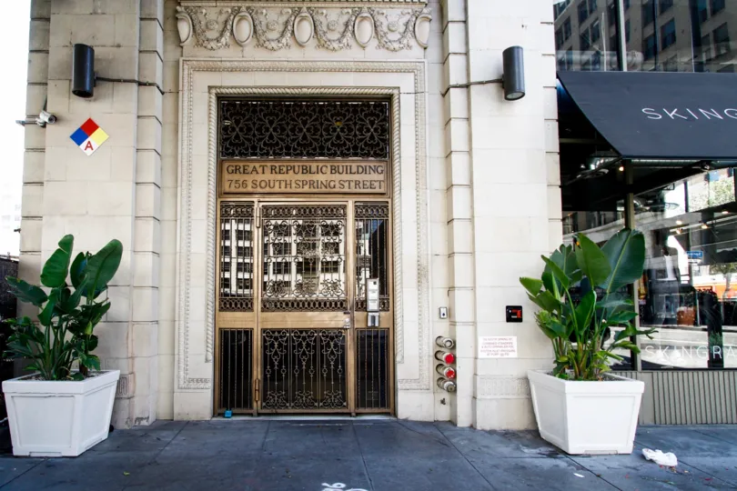 The entrance into Great Republic Lots