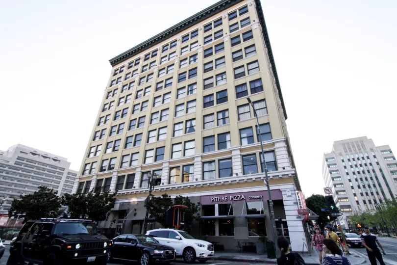 A view of the entire Higgins Building Lofts building