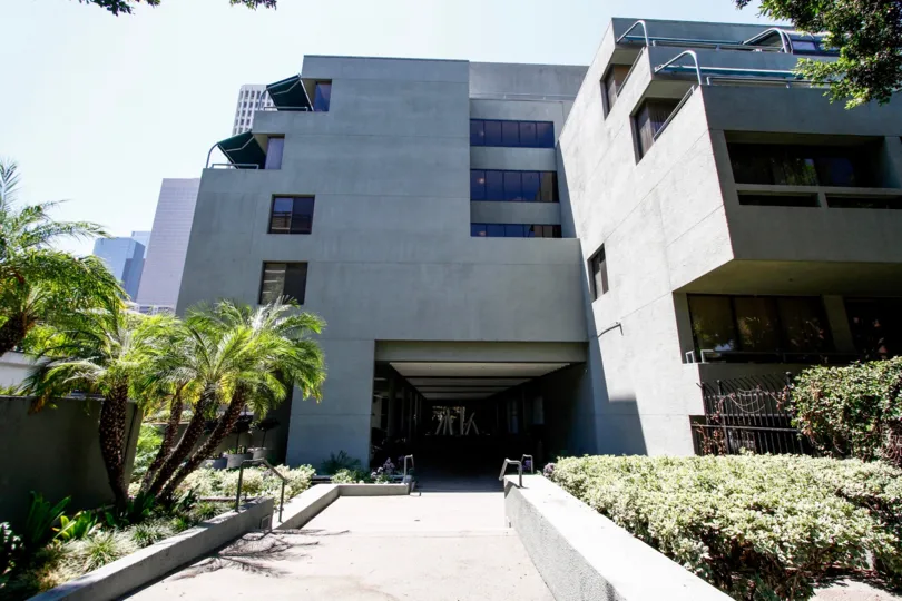 The parking for Promenade West