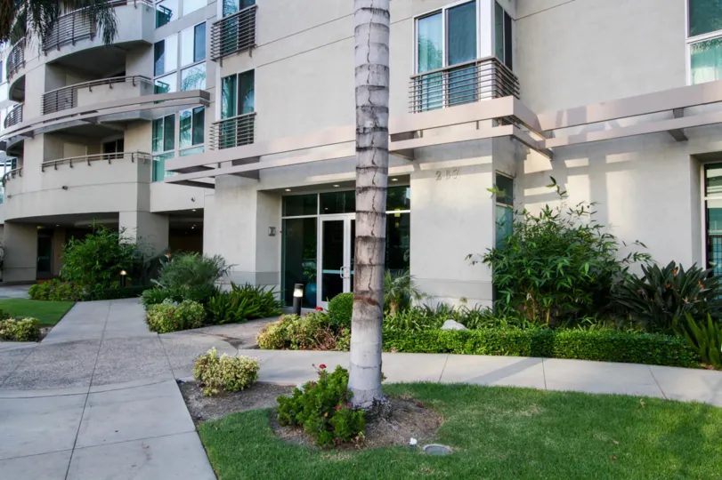 The landscaping around Teramachi Homes in Downtown LA