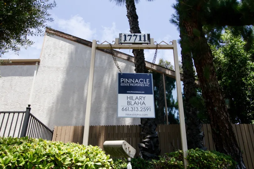 The numbered sign that gains entry to 17711 Margate St in Encino