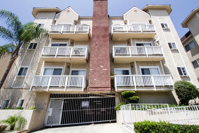 The balcony view of 5135 Zelzah Ave located in Encino