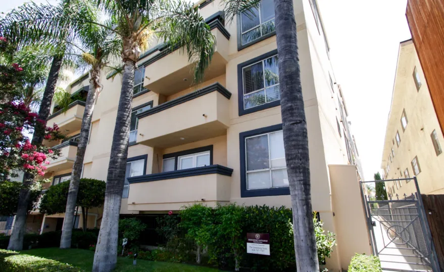 The balcony view of 5224 Zelzah Ave in Encino