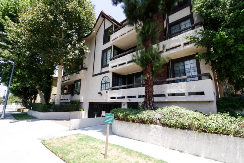 Carriage House balconies viewed from the road in Encino