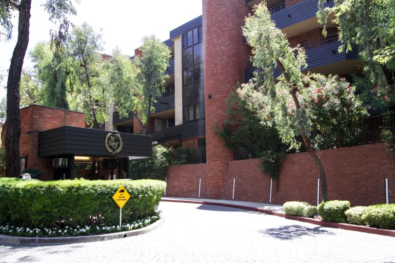 The landscaping that is seen in and around the Encino Towers location