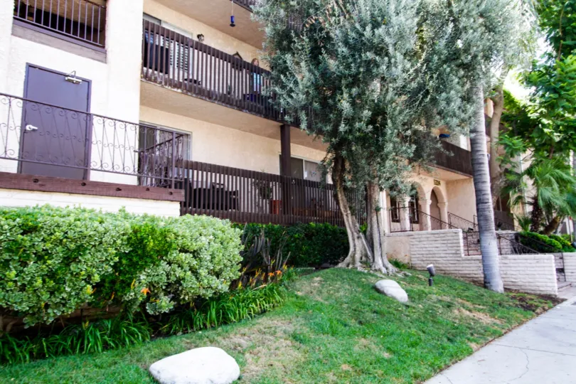 The terrace of Encino Villas in Encino