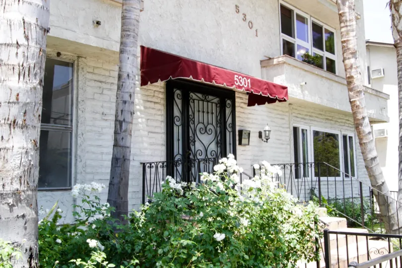 The entrance to La Villa Grande in Encino