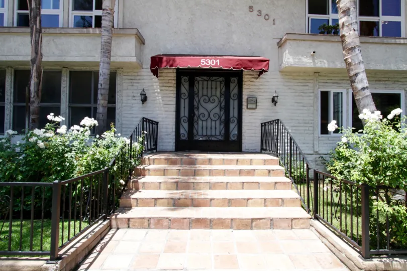 The stairway leading up to the entrance of La Villa Grande in Encino