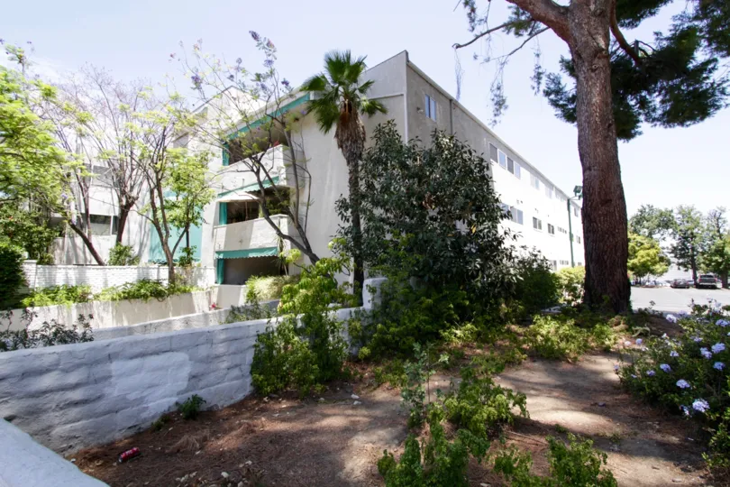 A view of the entire buildling known as Louise Gardens located in Encino