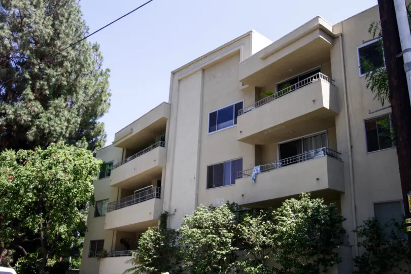 A view of the entire condominium The Encino