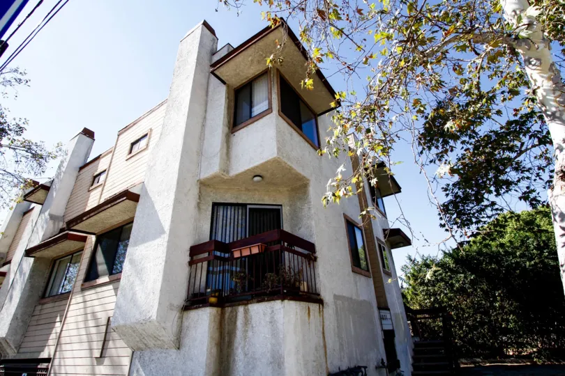 The balconies at 1031 Mariposa St