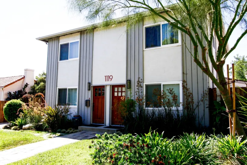 The building at 1119 Sonora Ave