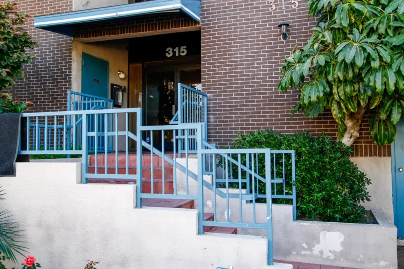 The address of 315 Chester St above the entrance